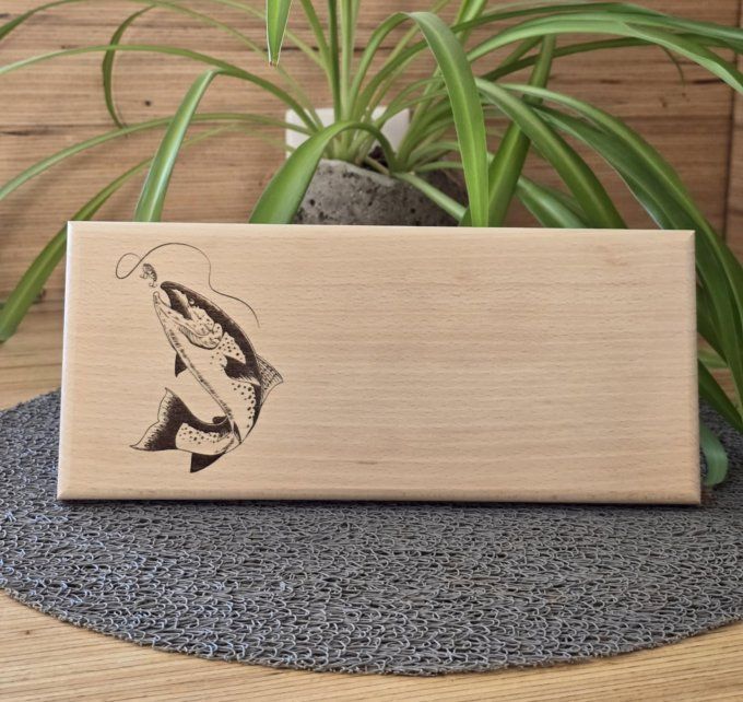 Mini planche à découper " Personnalisation Pêche "